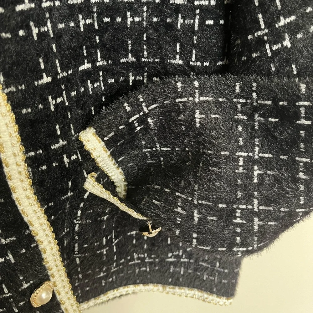 Jacket - Picture 3 of 4